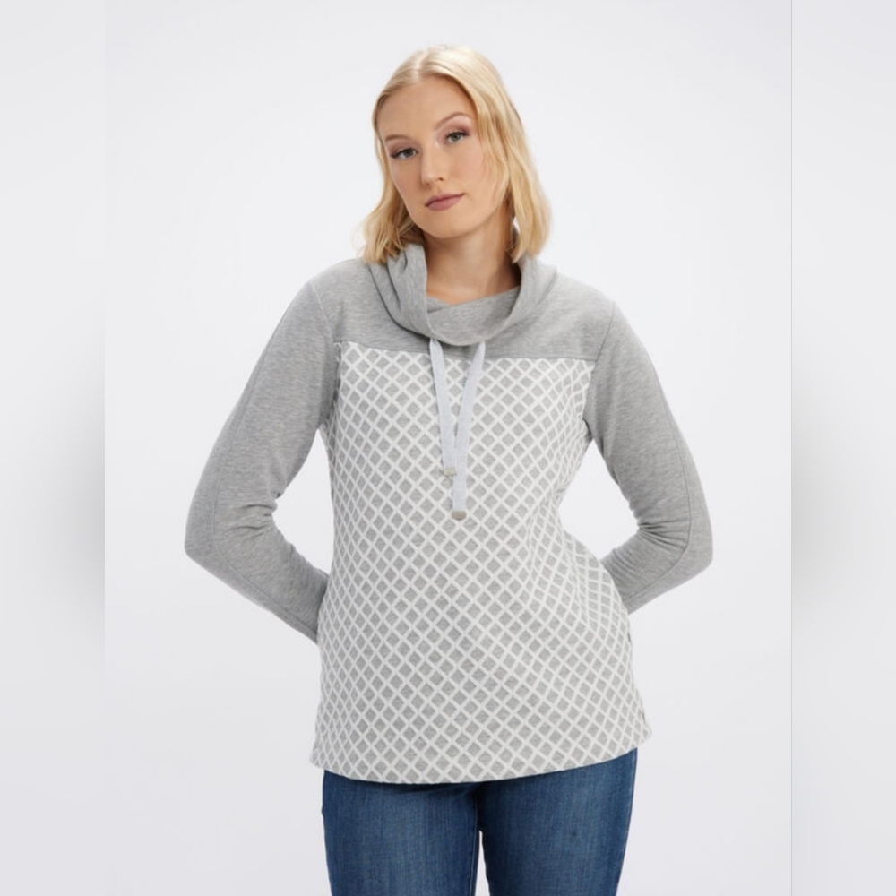 Gray Patterned Jacket/Sweater. *NWOT